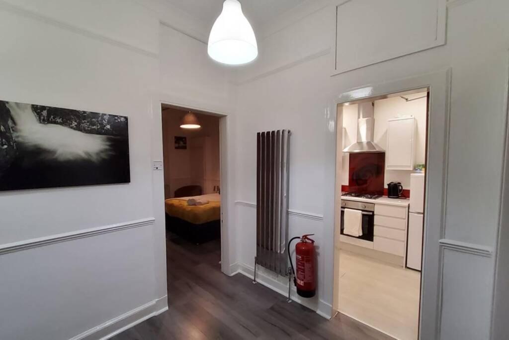 Leith Spectacular Apartment By Sensational Stay Short Lets & Serviced Accommodation With 6 Separate Beds & 2 Baths Εδιμβούργο Εξωτερικό φωτογραφία