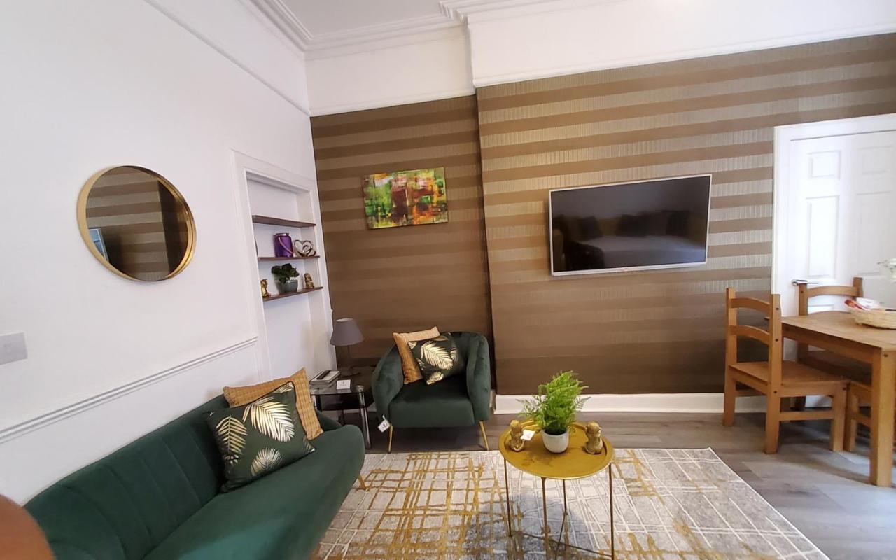 Leith Spectacular Apartment By Sensational Stay Short Lets & Serviced Accommodation With 6 Separate Beds & 2 Baths Εδιμβούργο Εξωτερικό φωτογραφία